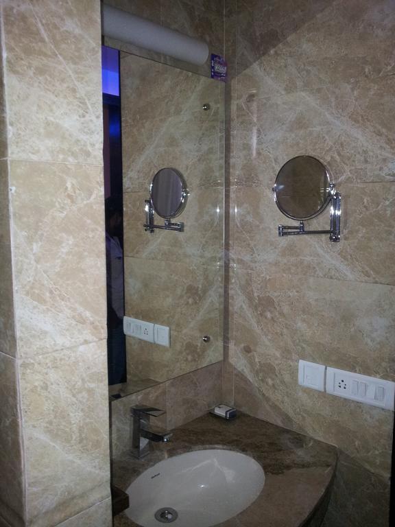 Hotel The Haven Kashipur Luaran gambar